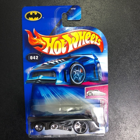 Hotwheels Batman 2004 edition (bundle of 4) - Picture 2 of 11